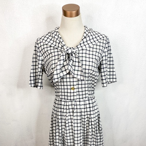 Vintage Gingham Dress - Picture 2 of 6
